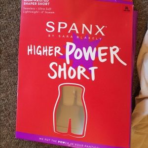 Spanx Higher Power Short